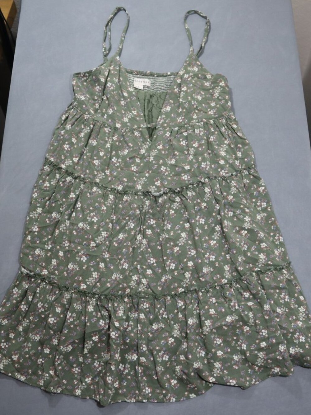Aeropostale Floral Tiered Mini Sundress S Olive Green Smocked Babydoll Cami